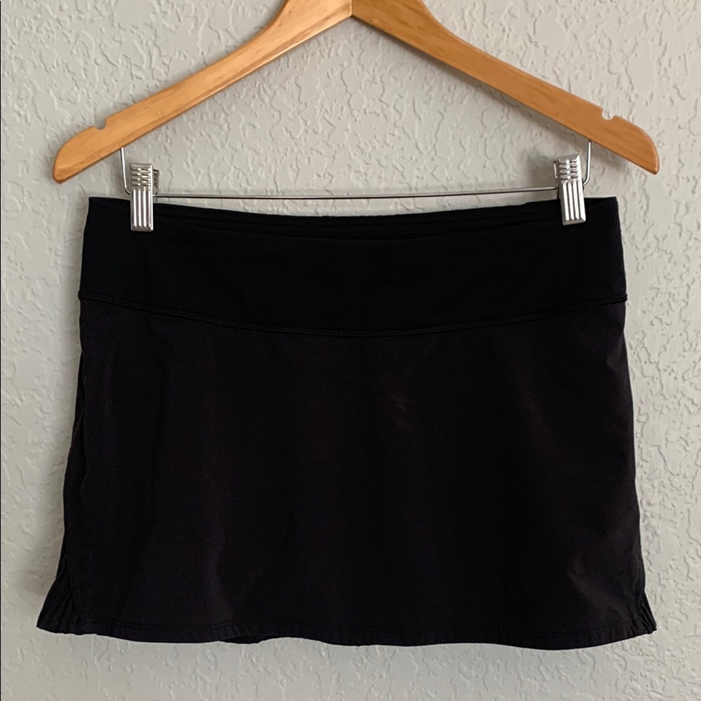 Lululemon Pace Setter Skirt Skort Women's Black Ruffle Size 8 Tennis Pickleball